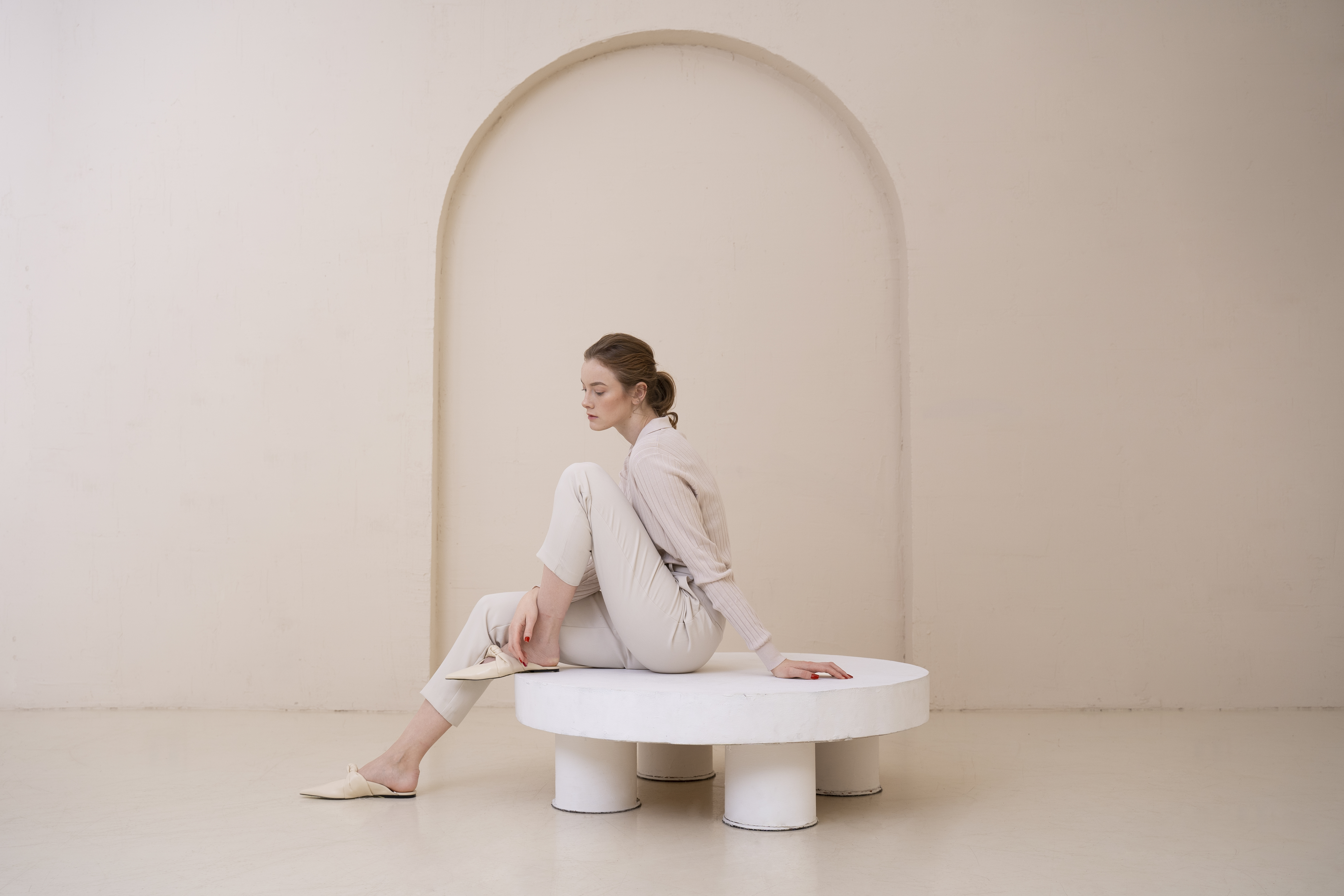 Quiet Luxury or Just Beige Overload? Let’s Discuss It 