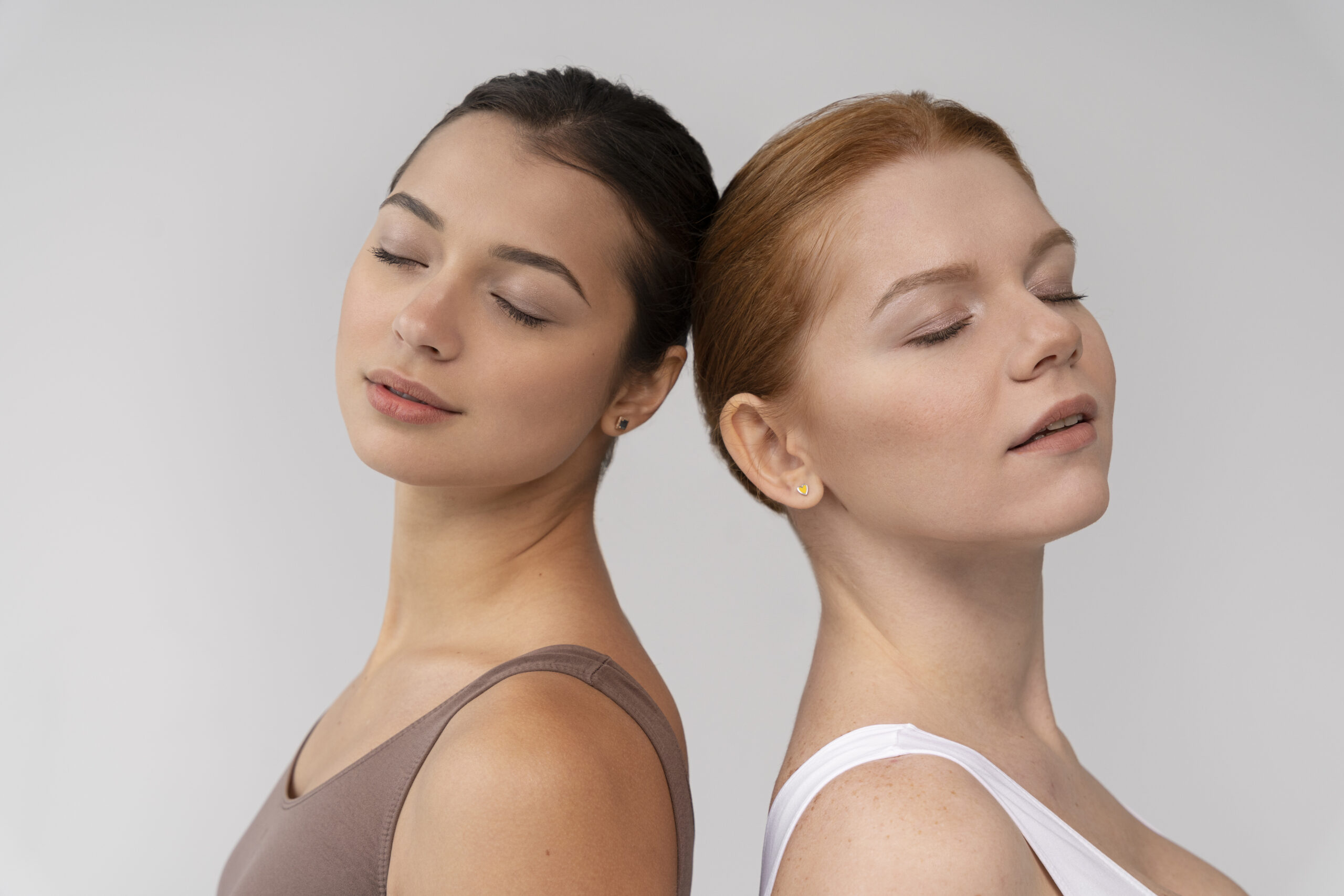 دليل شامل عن أنواع البشرة حول العالم والعناية المثالية لكل نوع