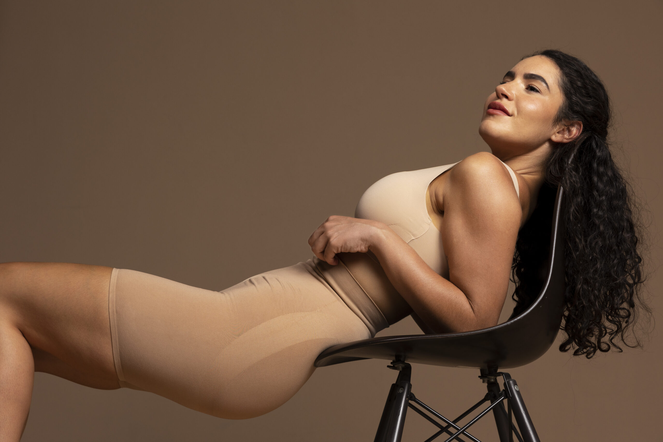 التغيّرات المخفيّة: ما الذي يحدث داخل جسمك بعد شفط الدهون؟